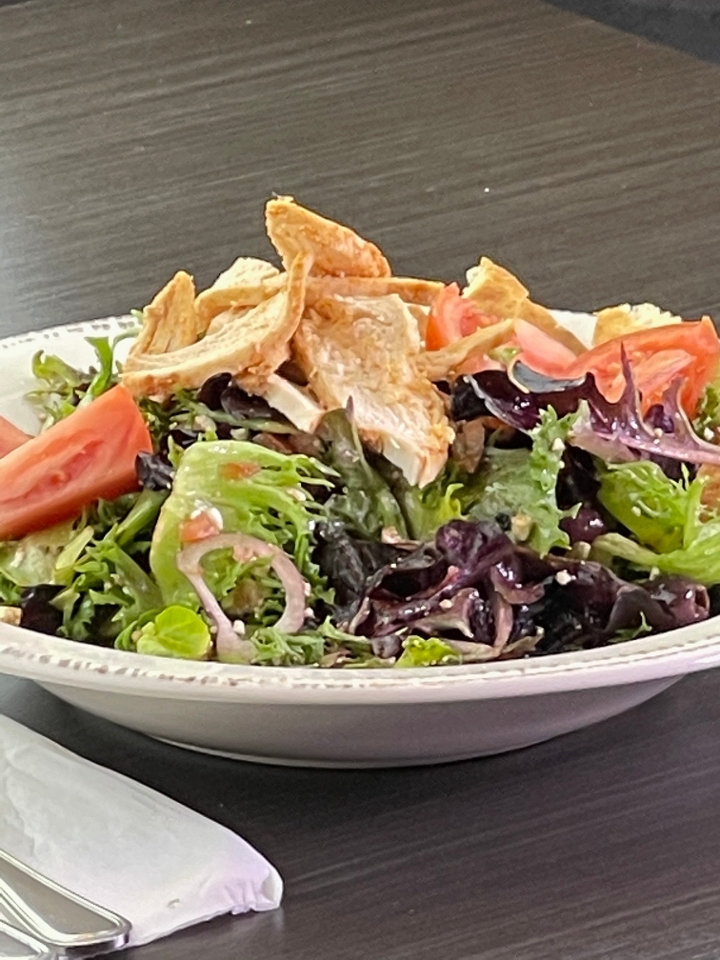Order Greek Salad food online from Billy Downtown Diner store, Easton on bringmethat.com