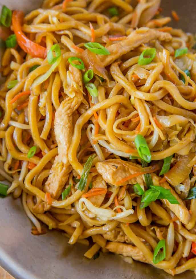 Order Chicken Lo Mein food online from Yan Asian Restaurant store, Rutherford on bringmethat.com