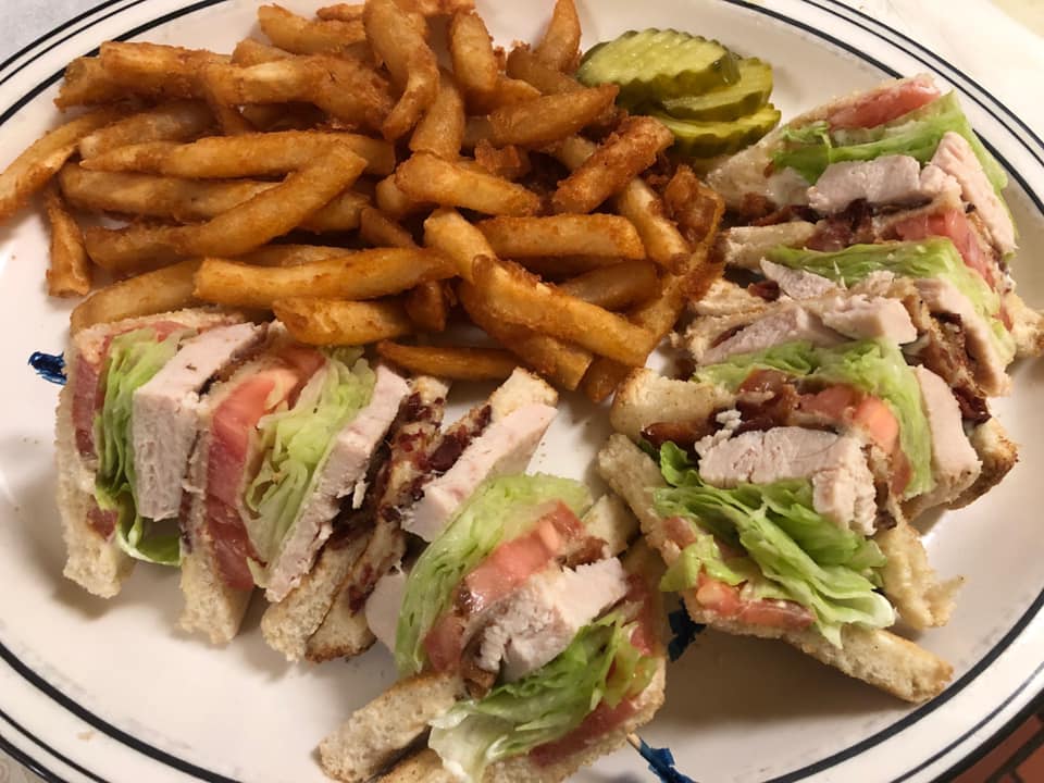 Order BLT Sandwich food online from Homestyle Cafe store, Springfield on bringmethat.com