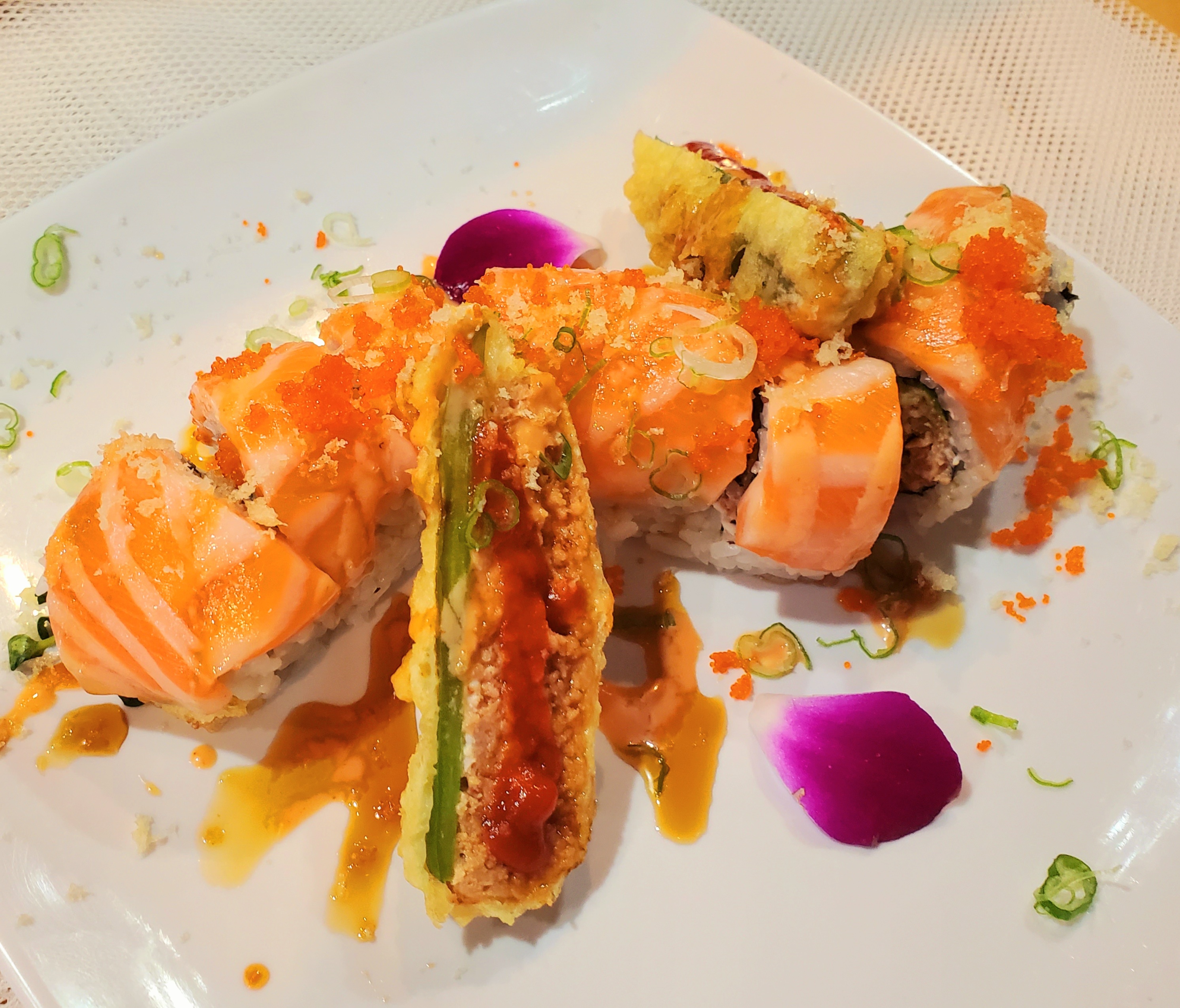 Order Heart Attack Roll food online from Sushi Ajito store, Los Angeles on bringmethat.com