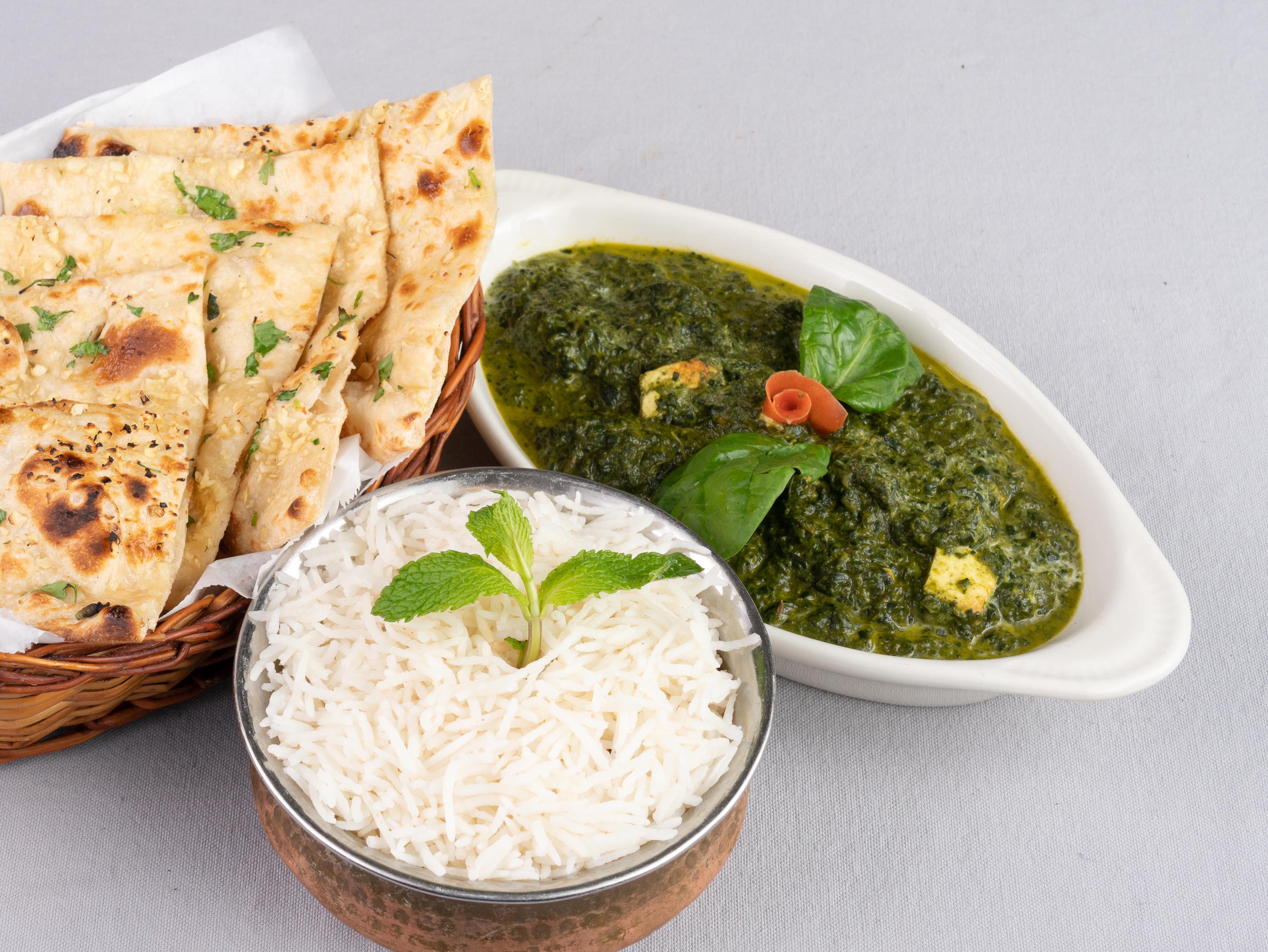 Order Palak Paneer food online from The Curry House store, Humble on bringmethat.com