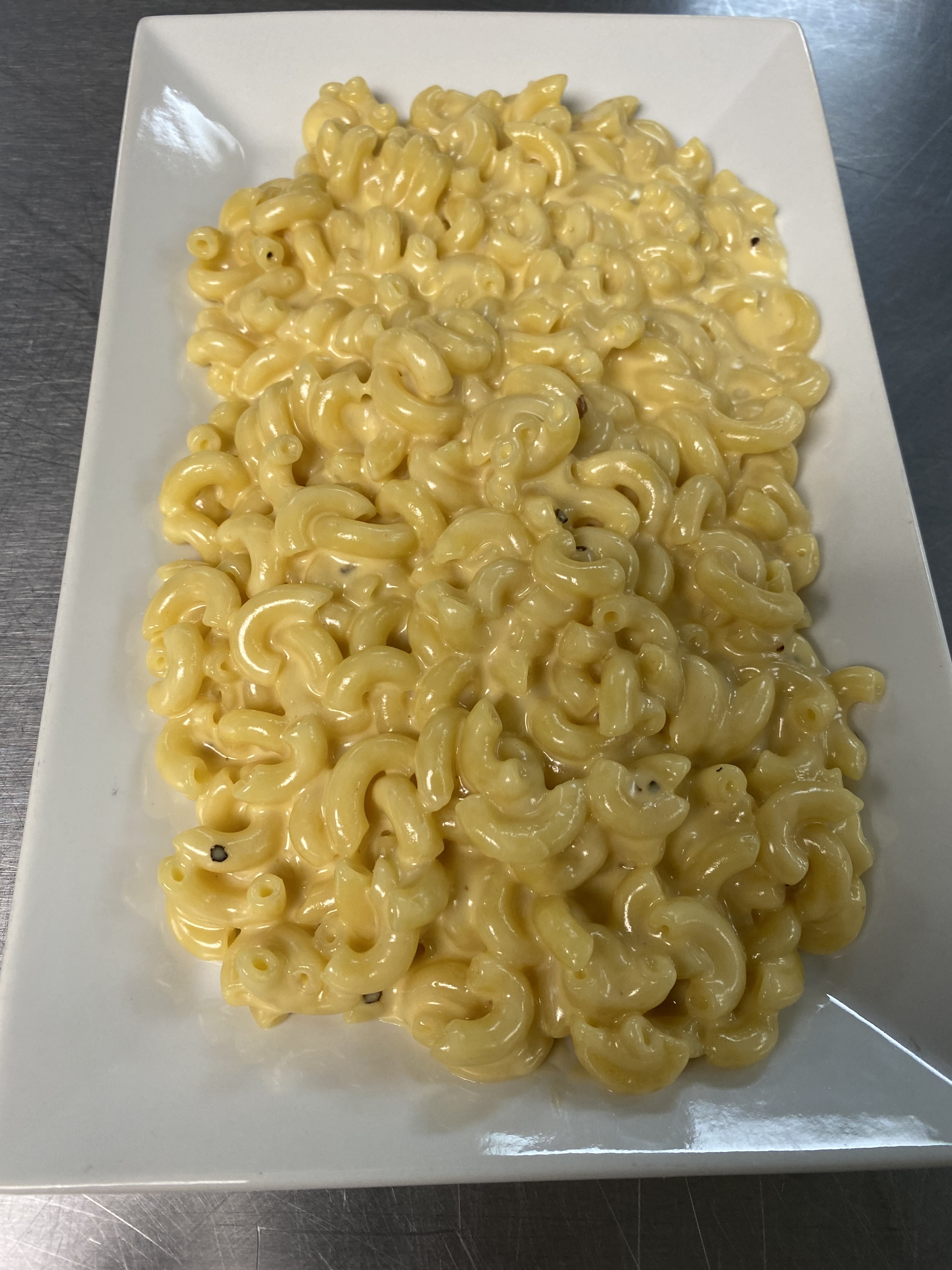 Order PASTA TRAY MAC & CHEESE food online from Il Baretto store, New York on bringmethat.com