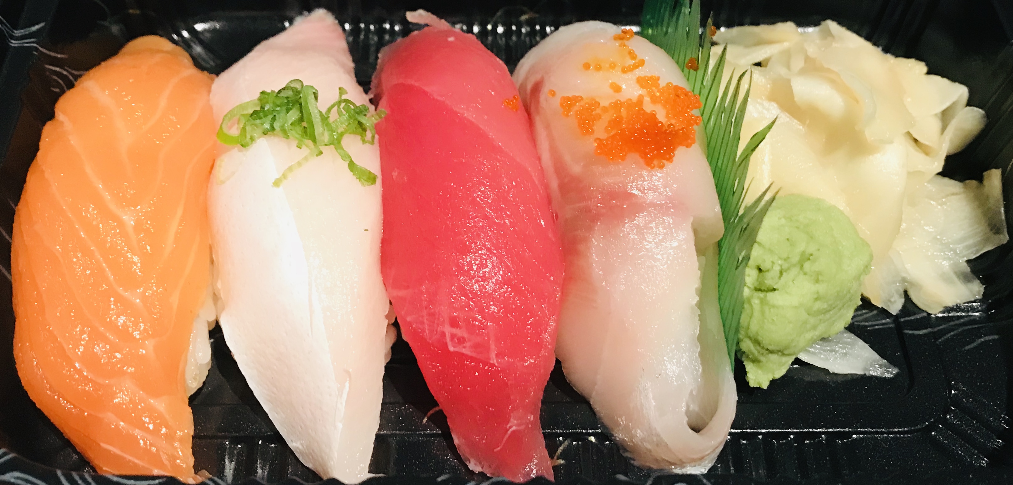 Order 34. Sushi Appetizer food online from Thai Lemongrass & Sakura Sushi store, New York on bringmethat.com