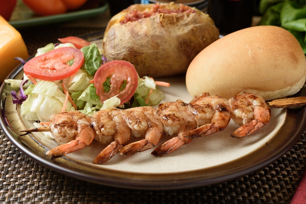 Order 6 Piece Grilled Shrimp Lunch food online from Steak-Out store, Columbus on bringmethat.com