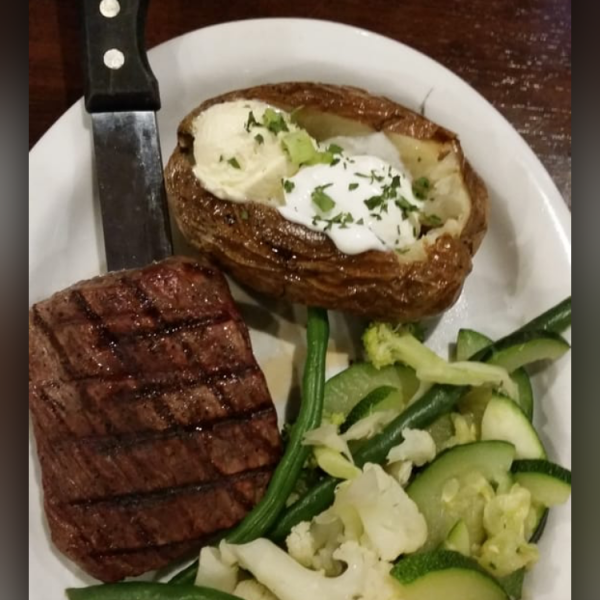 Order Top Sirloin Steaks food online from Black Horse Tavern and Grill store, Norco on bringmethat.com
