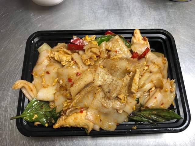Order Pad Kee Mao food online from Rice Thai To Go store, Southington on bringmethat.com