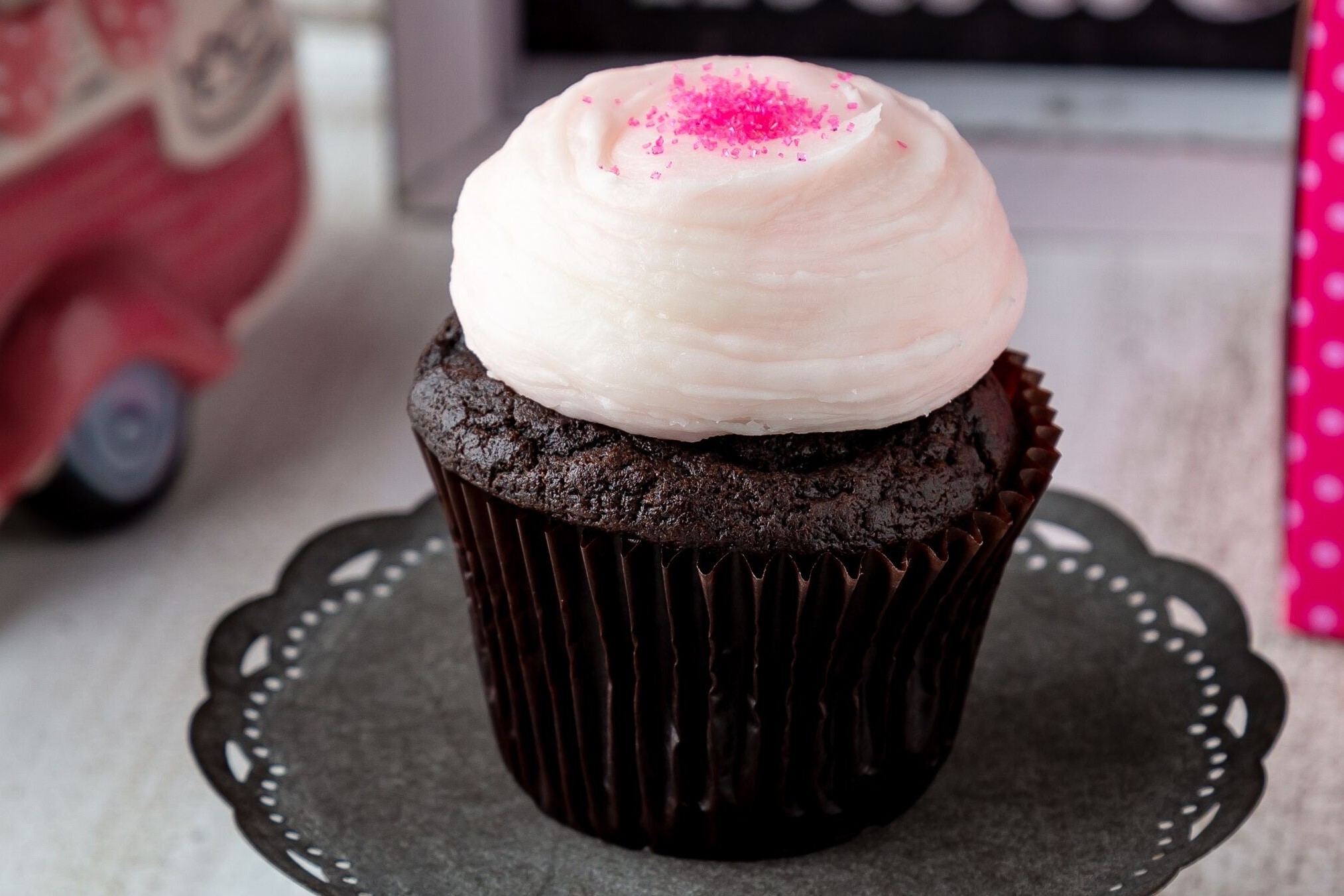 Order Pink Chocolate Cupcake food online from Smallcakes Cupcakery store, Albany on bringmethat.com