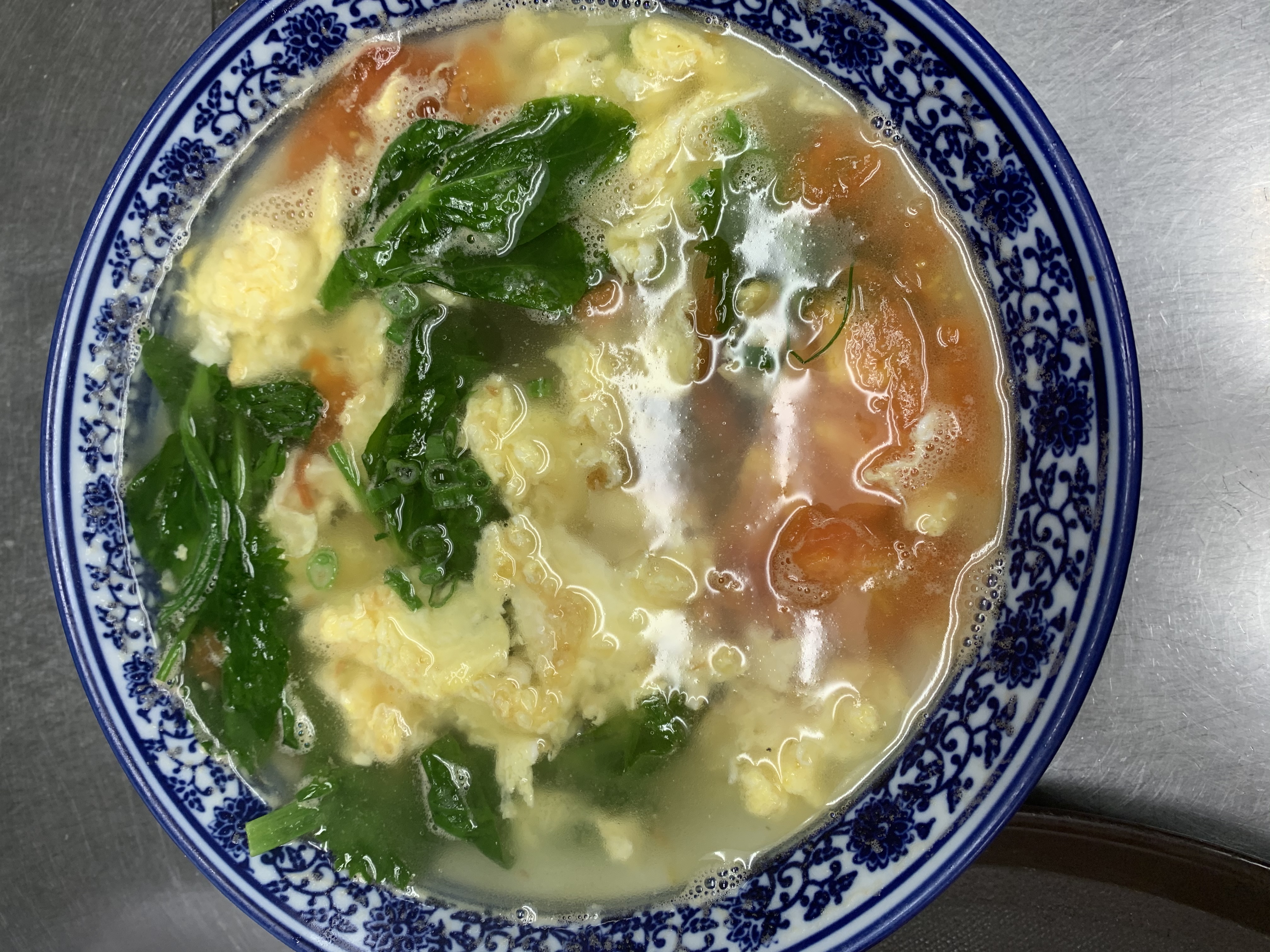 Order 28. Tomato Pan Fried Egg Soup番茄煎蛋汤 food online from ShangWei Szechuan store, Bethlehem on bringmethat.com
