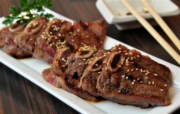 Order CS1. House Special BBQ Beef Shorts Ribs Special  food online from Pinang store, Forest Hills on bringmethat.com