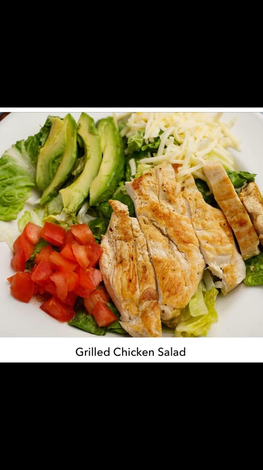 Order Grilled Chicken Salad food online from Jalapenos Locos store, San Angelo on bringmethat.com