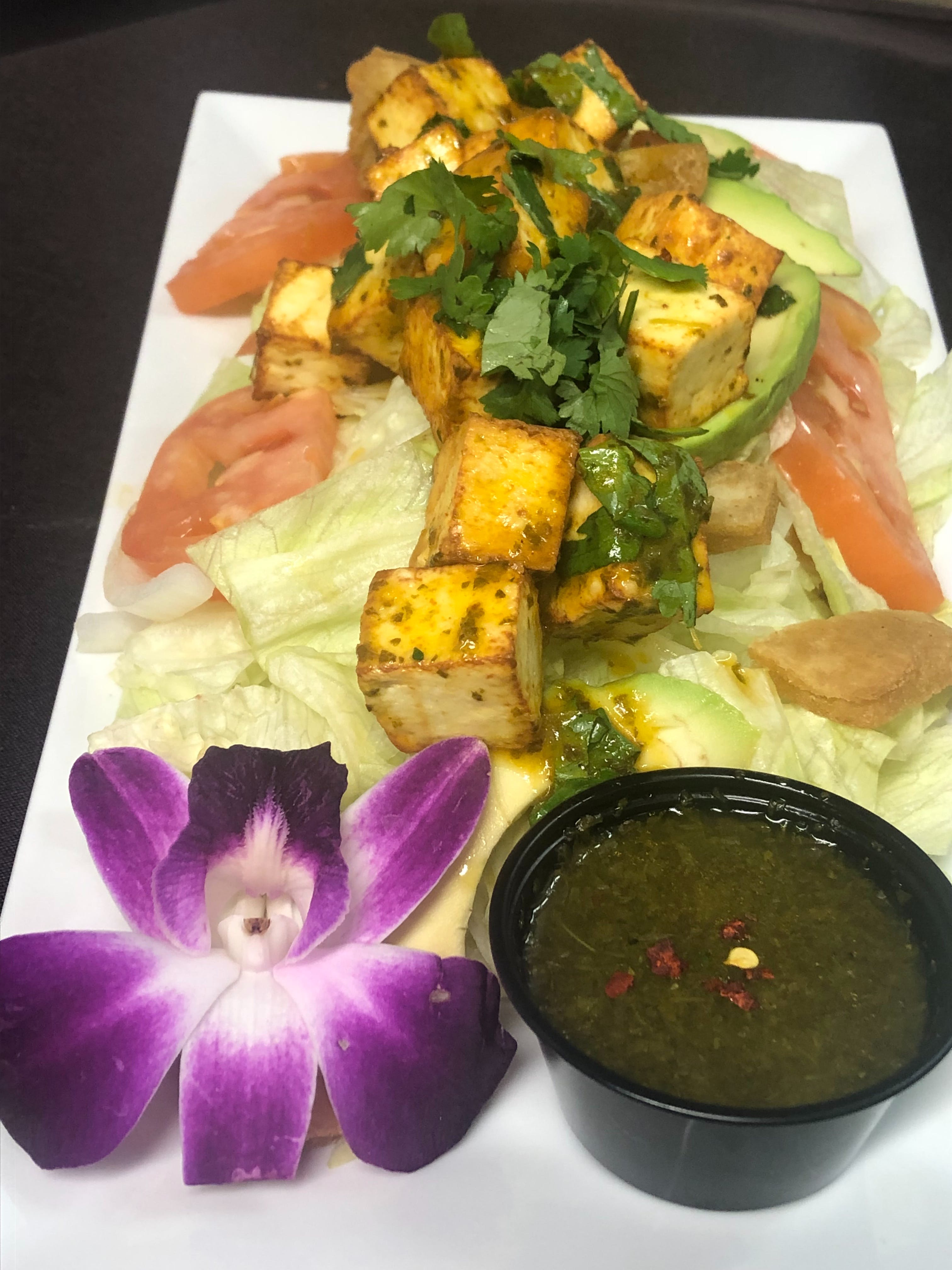 Order Grilled Paneer Salad  food online from i2i Indian Italian Fusion store, Boonton on bringmethat.com