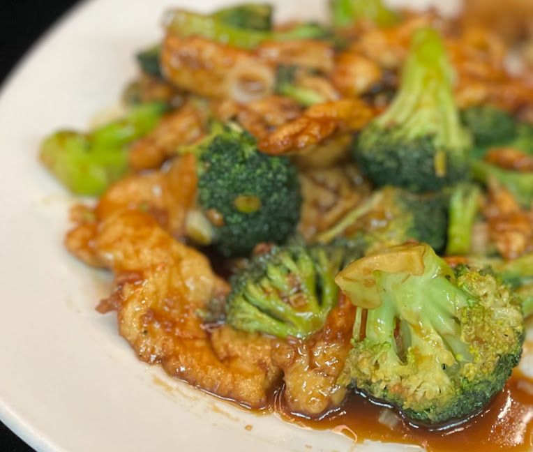 Order Chicken with Broccoli food online from Cafe Ginger store, Houston on bringmethat.com
