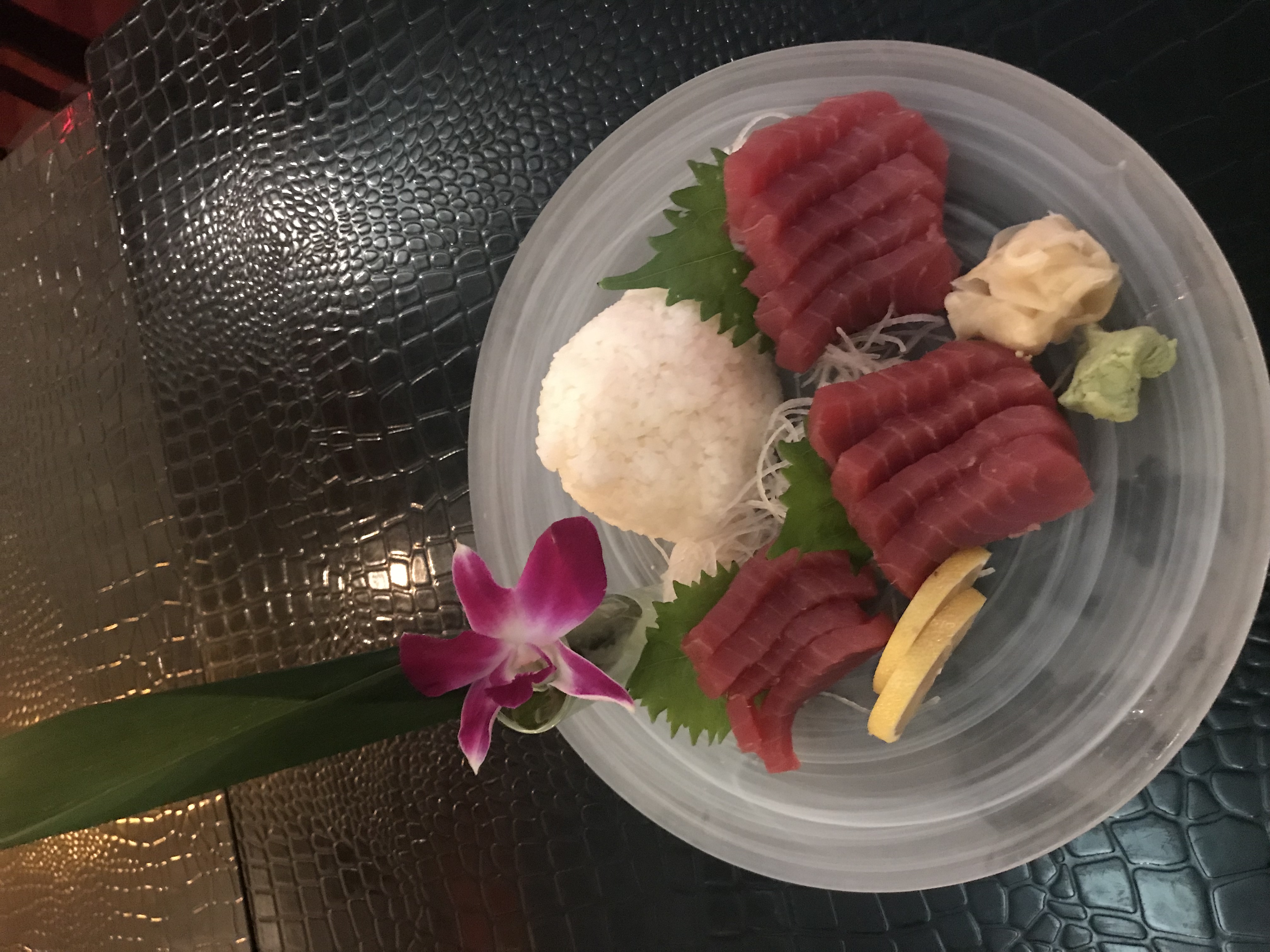 Order 07. Tekka Don Entree food online from Yama Fuji Sushi store, Briarcliff Manor on bringmethat.com