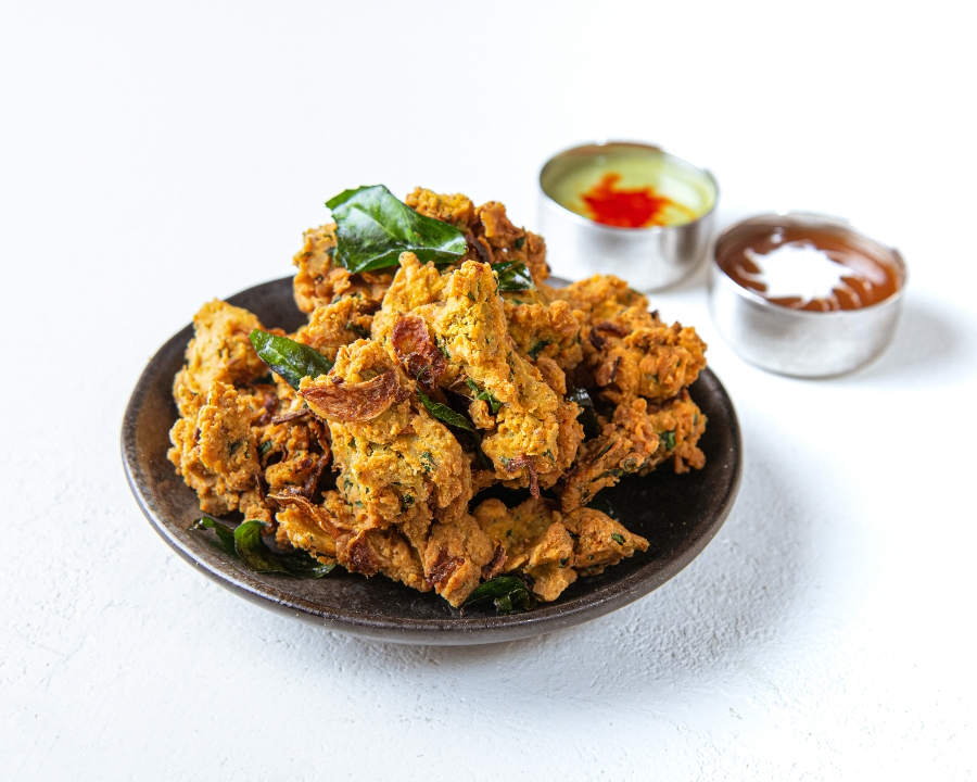 Order Onion Spinach Pakora food online from Southern Spice store, Irvine on bringmethat.com