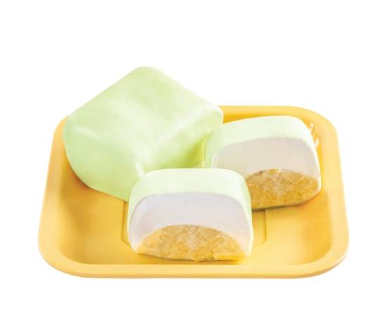 Order D1 - Durian Pancakes 榴蓮班戟 (二件) food online from Sweethoney Dessert store, Alhambra on bringmethat.com