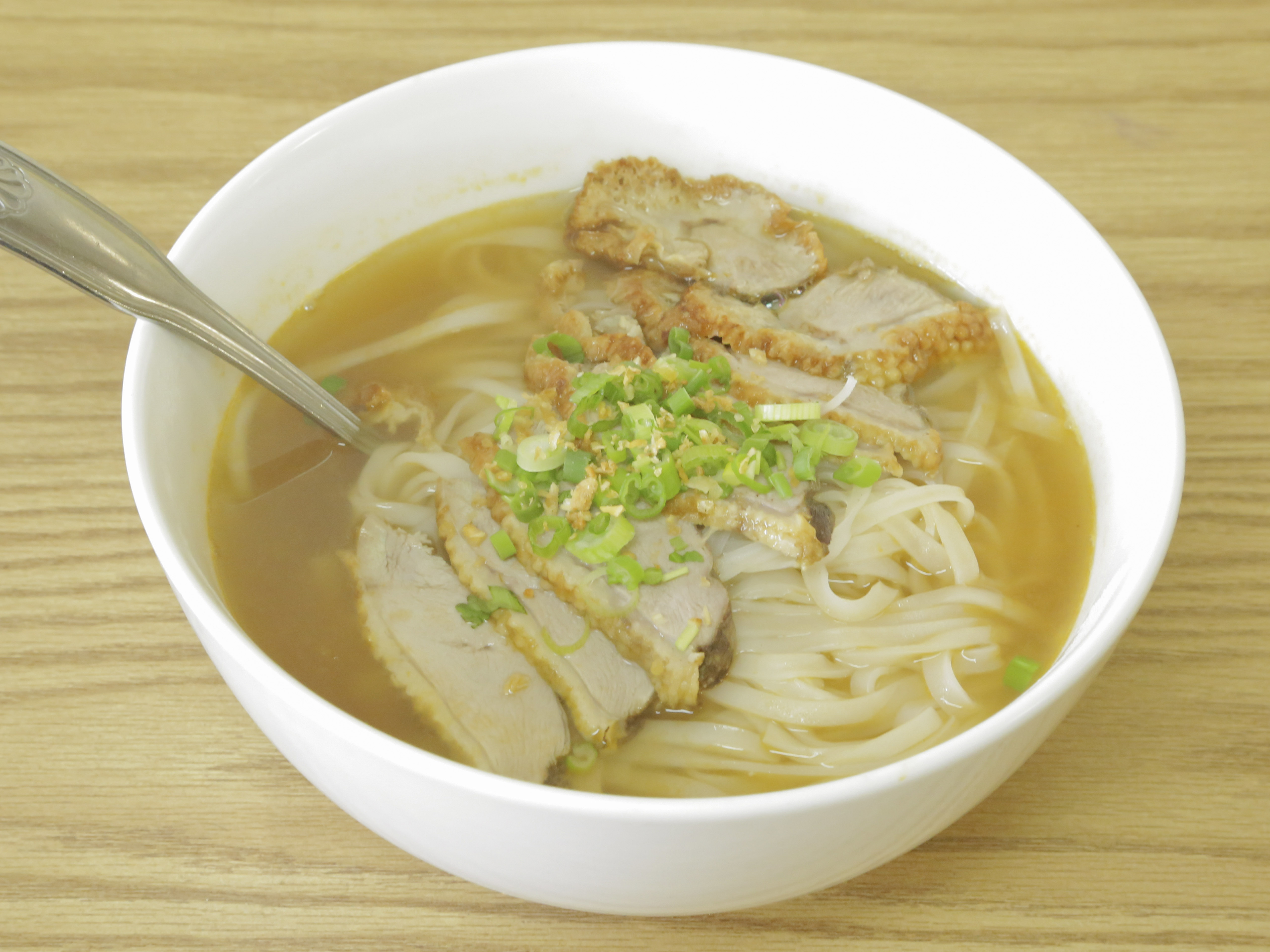 Order Duck Noodle Soup food online from Tom Yum Koong store, Medford on bringmethat.com