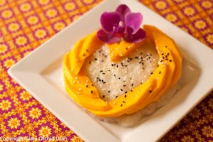 Order Sweet Sticky Rice with Mango food online from Thai Star Cuisine store, West Valley on bringmethat.com