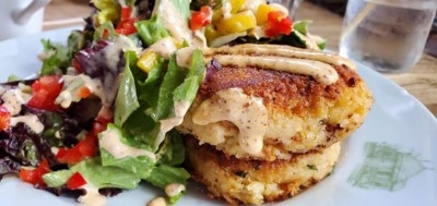 Order Crabcake Salad food online from Ryfe store, Atlantic City on bringmethat.com
