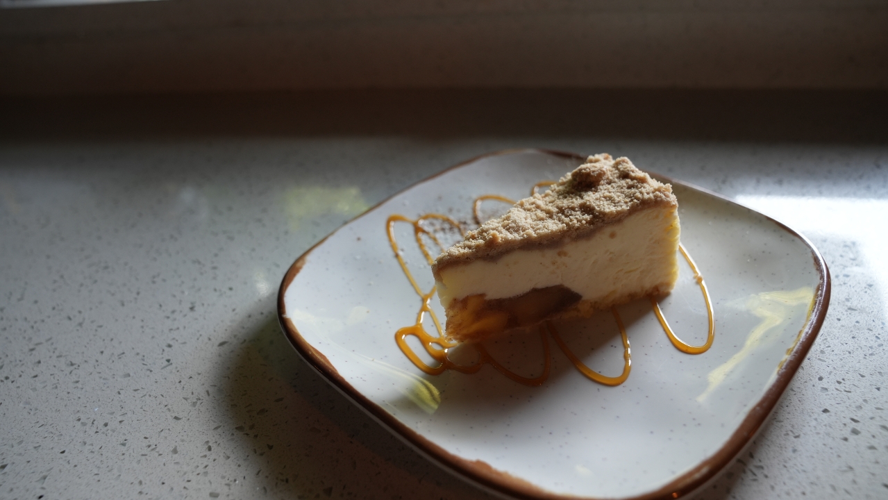 Order Apple Crumb Cheesecake food online from The Olive Restaurant store, Sewell on bringmethat.com