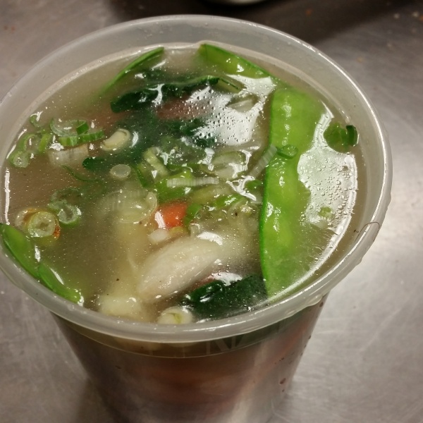 Order House Wonton Soup food online from Hong Kong Delights store, Oakland on bringmethat.com