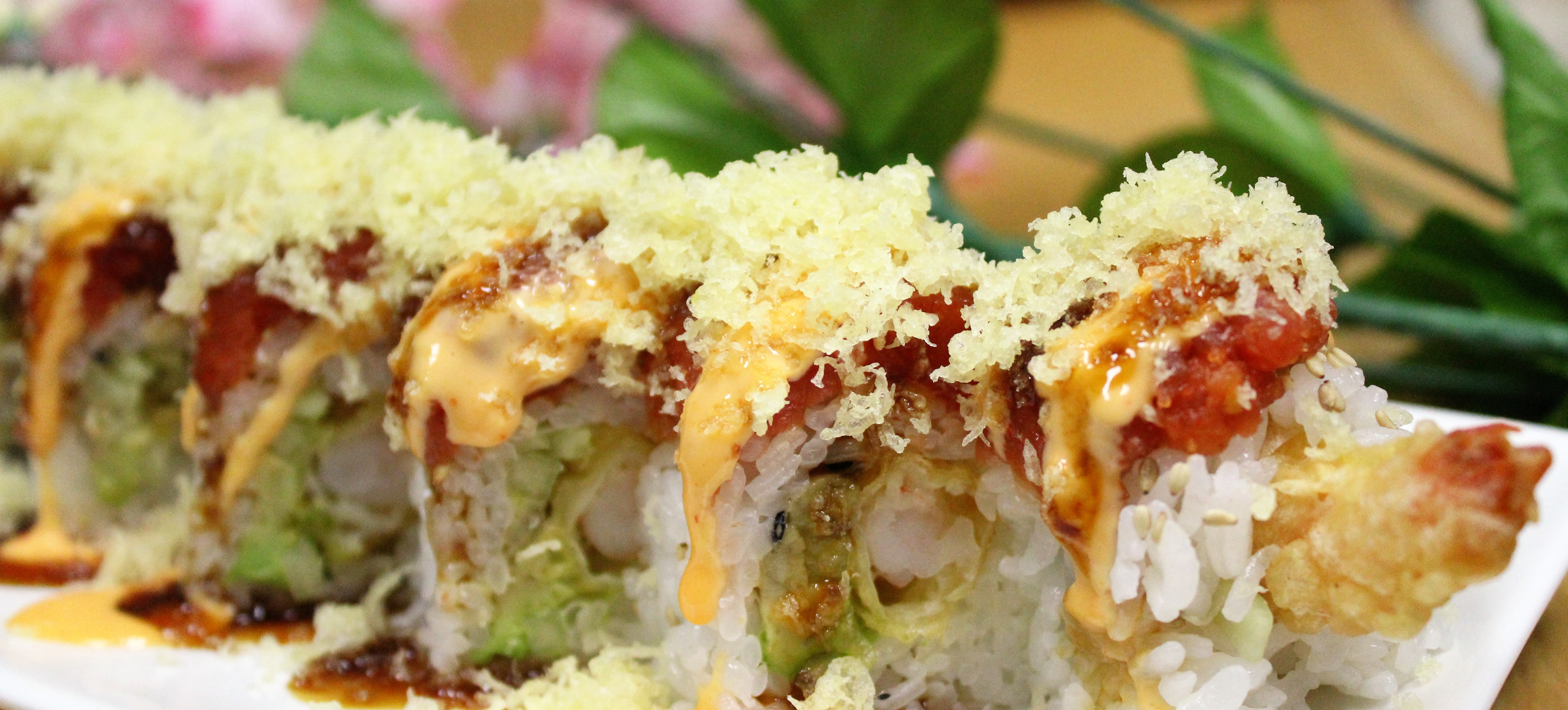 Order Ni-Na Roll food online from Cafe De Thai & Sushi store, Oceanside on bringmethat.com