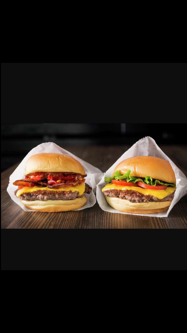 Order 1/4 Cheeseburger food online from New York Fried Chicken & Pizza store, Elizabeth on bringmethat.com