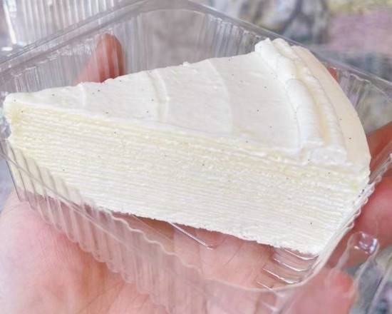 Order Vanilla Bean Mille-Crepes Cake food online from Qlicious Bubble Tea & Pastries store, Liberty on bringmethat.com