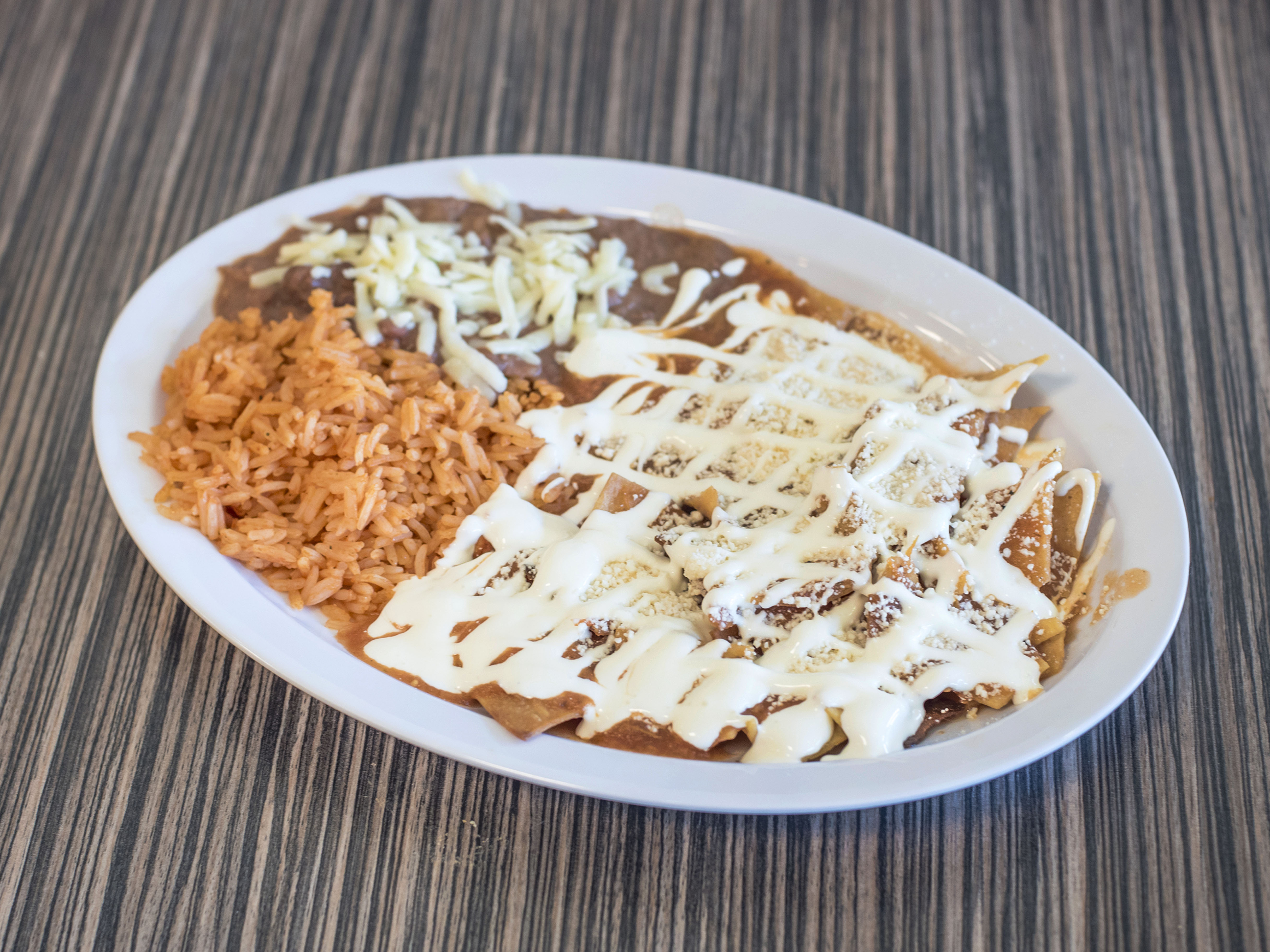 Order Chilaquiles Breakfast food online from Dulce Antojitos store, Pittsburg on bringmethat.com