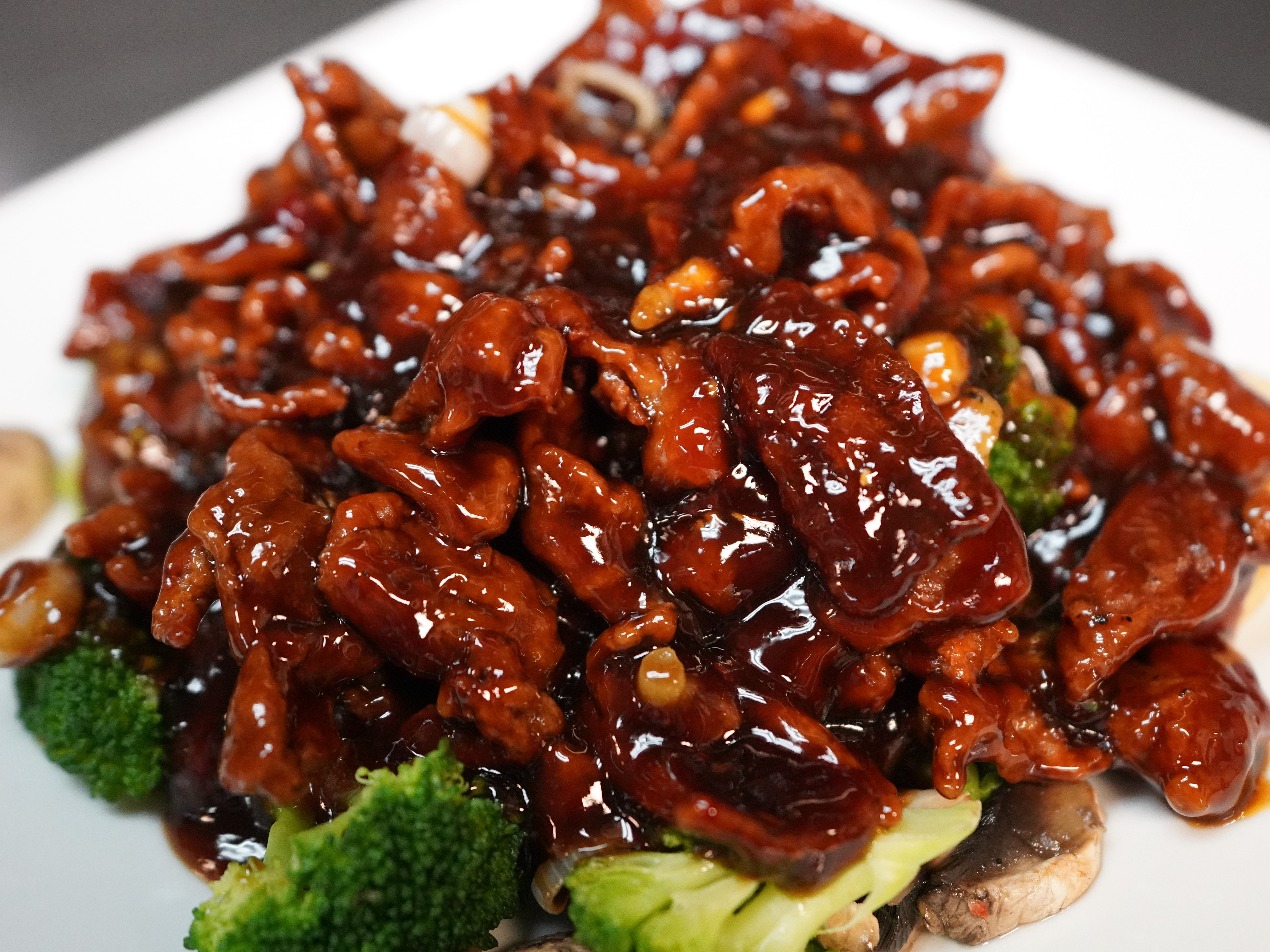 Order Tiger Pork food online from Red Pepper Chinese Restaurant store, RICHFIELD on bringmethat.com