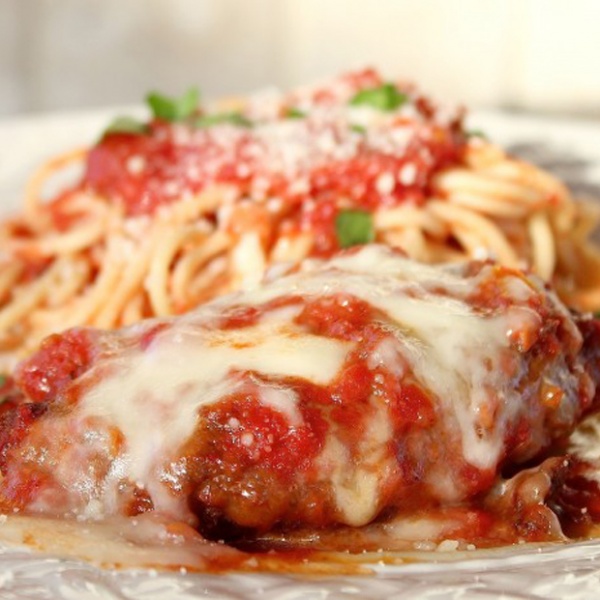 Order Chicken Parmesan Plate food online from North End Pizza store, Los Angeles on bringmethat.com