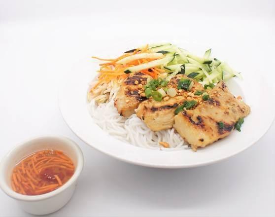Order V-BOWL CHICKEN food online from Kim Son Cafe  store, Houston on bringmethat.com