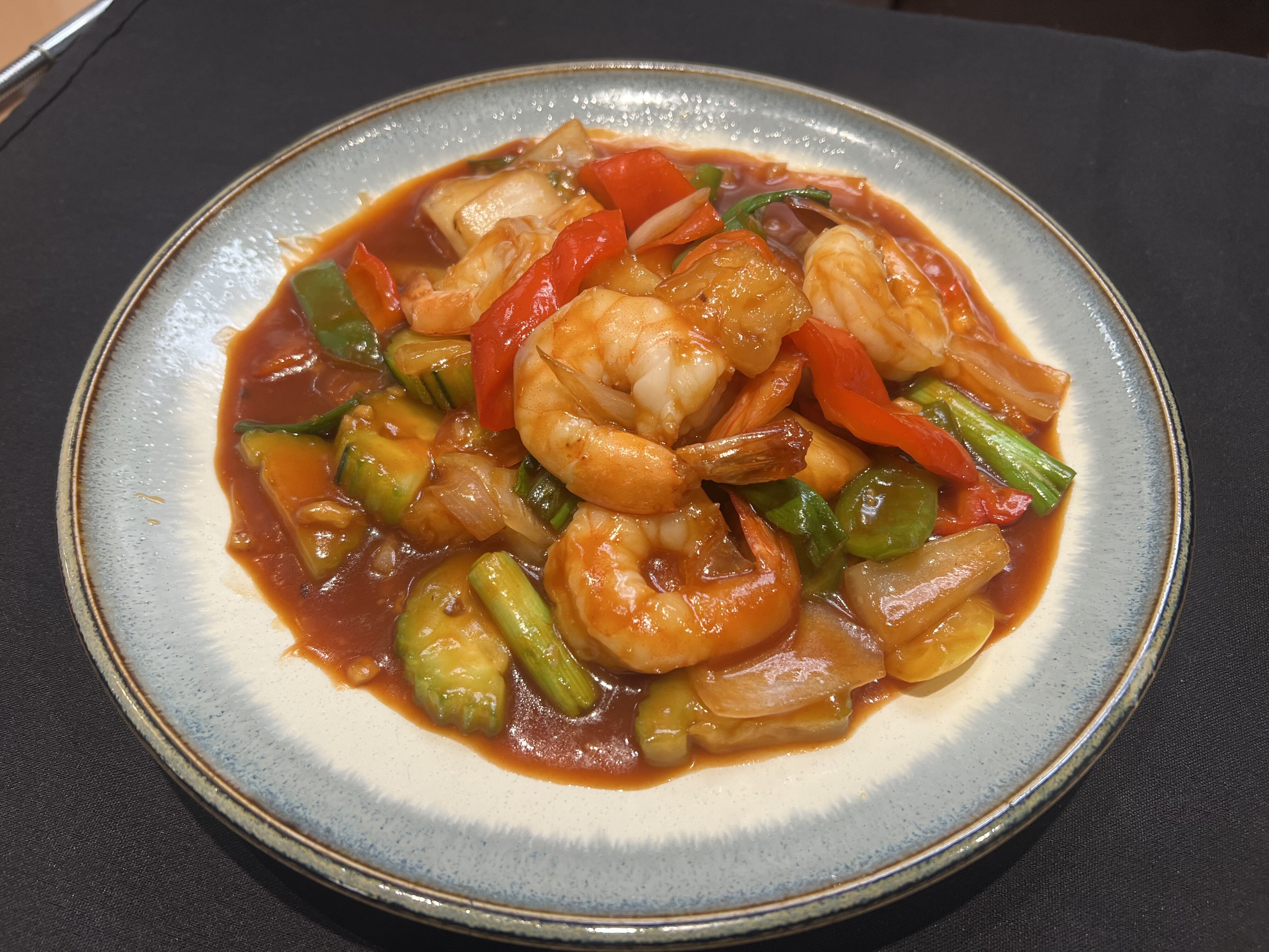 Order Sweet and Sour Entree food online from Million thai restaurant store, San Francisco on bringmethat.com