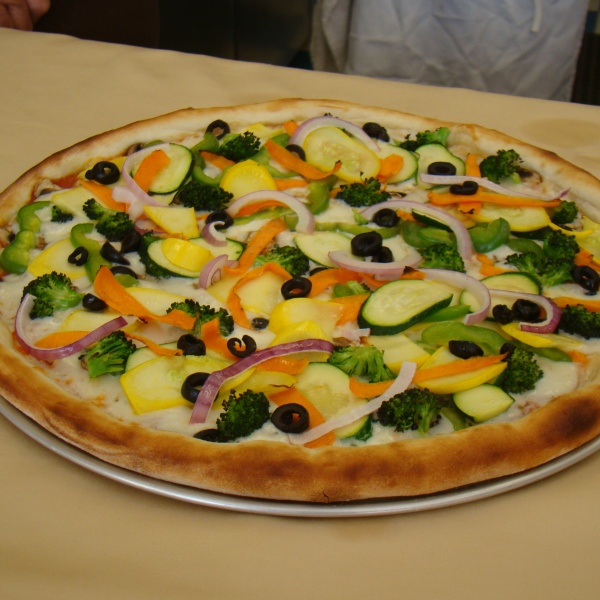 Order Roasted Mix Vegetarian Pizza food online from La Val's Pizza store, Albany on bringmethat.com