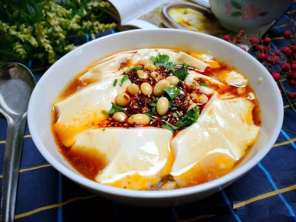 Order A12 Sour and Spicy Silken Tofu 酸辣豆花 food online from Chengdu Famous Food store, Philadelphia on bringmethat.com