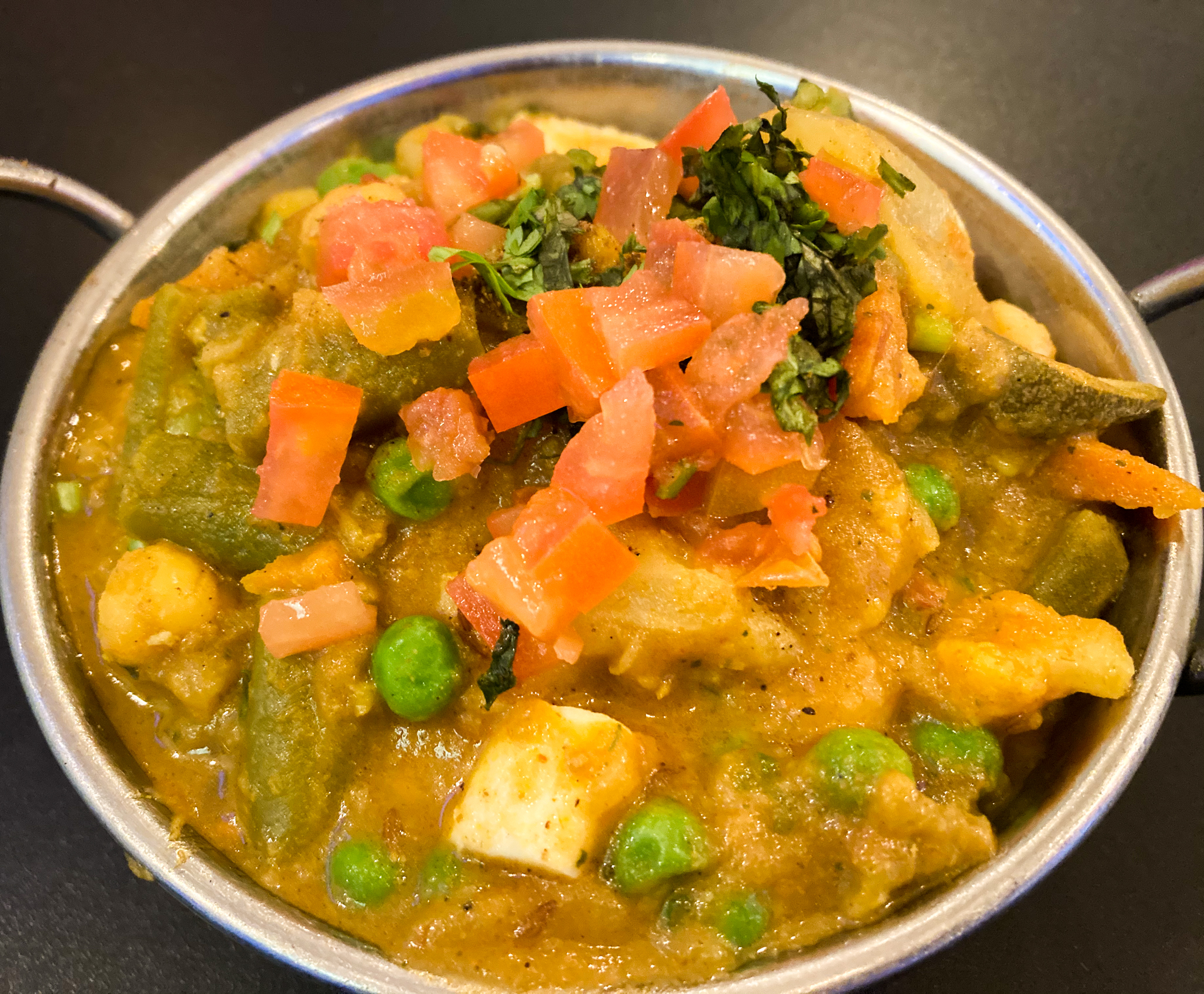 Order Mixed Vegetables food online from A Desi Cafe  store, San Francisco on bringmethat.com