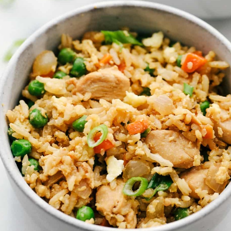 Order 76. Chicken Fried Rice food online from Buffet Dynasty store, Canton on bringmethat.com
