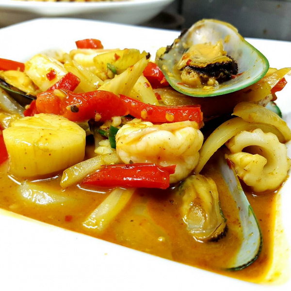 Order Pattaya Seafood food online from Neramitra store, Arlington on bringmethat.com