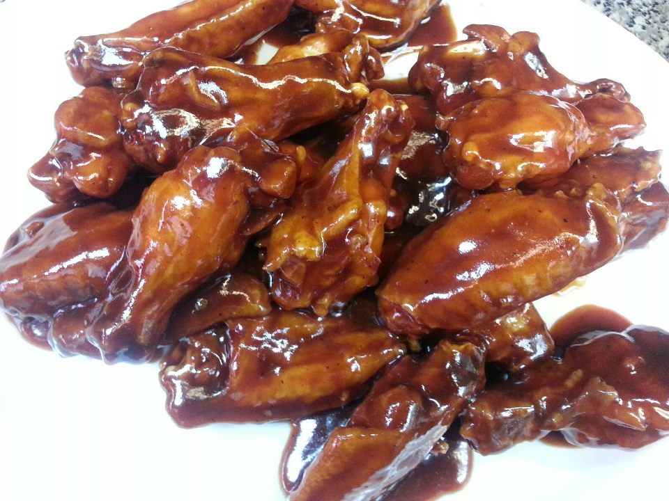 Order Honey BBQ Wings food online from Pizza Party Time store, Ridgefield on bringmethat.com