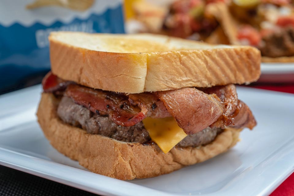 Order Bacon Blitz Burger food online from Calloway Sports Bar & Grill store, West Columbia on bringmethat.com