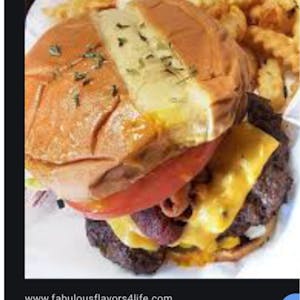 Order Fab Burger only food online from Fabulous Flavors Friends Diner In Restaurant store, Memphis on bringmethat.com