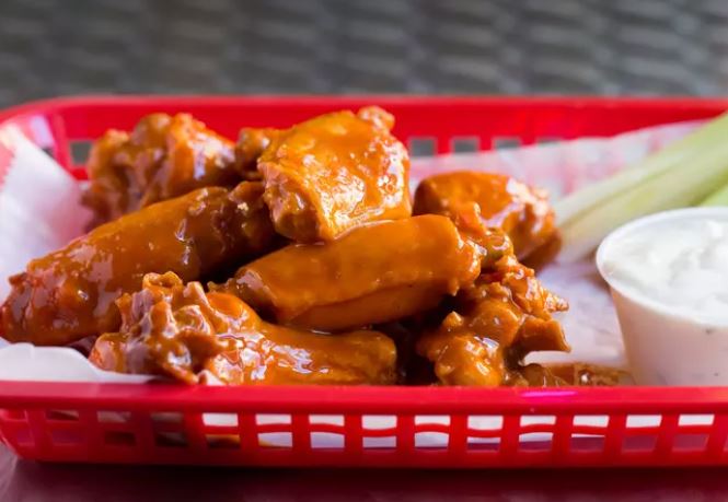 Order 6-10 Wings food online from Pasqually store, Philadelphia on bringmethat.com