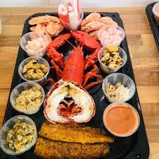Order SEAFOOD PLATTERS food online from Gillz Fish And Chicken store, Amarillo on bringmethat.com