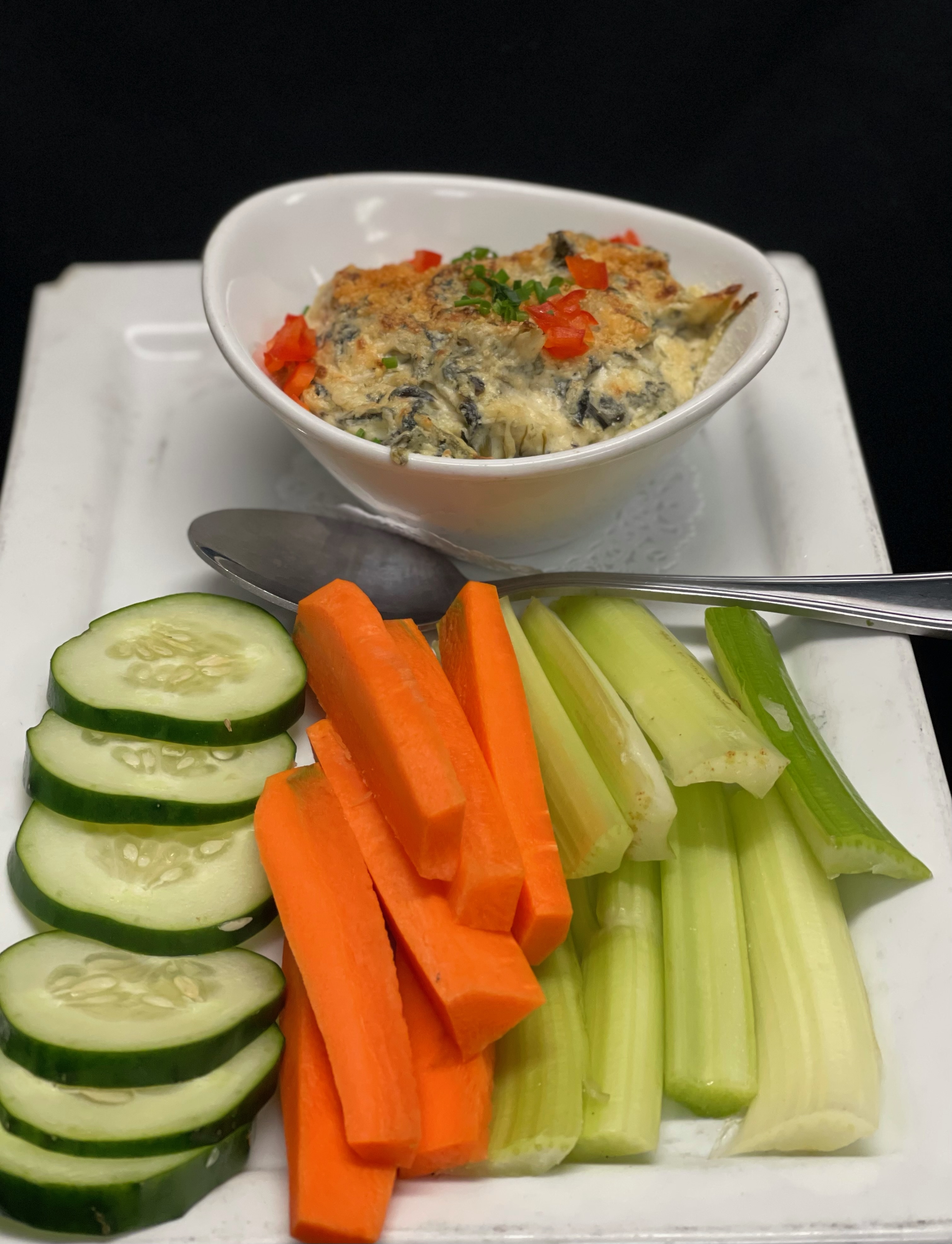 Order Gluten-Free Artichoke & Spinach Dip food online from Emmett Brewing Company store, West Dundee on bringmethat.com