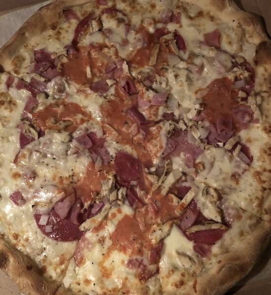 Order The Lucky Luciano Pie food online from Biggie'S Pizza store, Ponte Vedra Beach on bringmethat.com