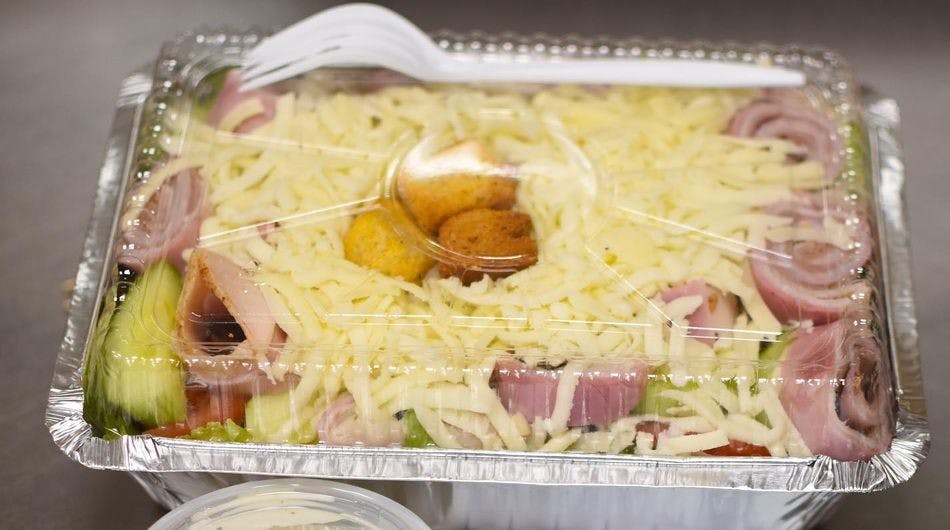 Order Chef Salad - Small food online from Johnny's Pizza store, Brooklyn on bringmethat.com