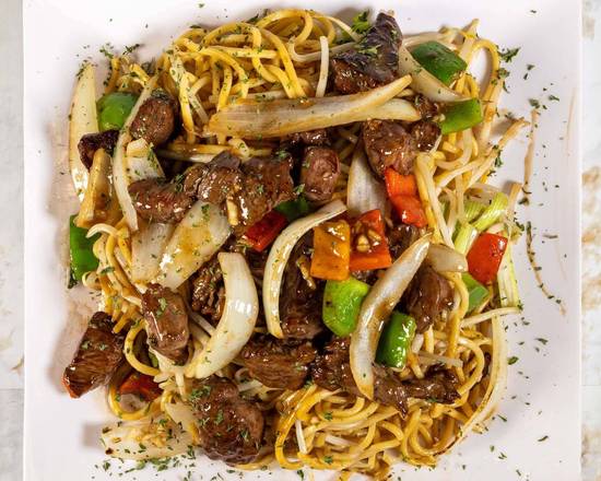 Order 36. Beef Lo Mein  food online from Pho Tung & Cafe store, Lake Forest on bringmethat.com