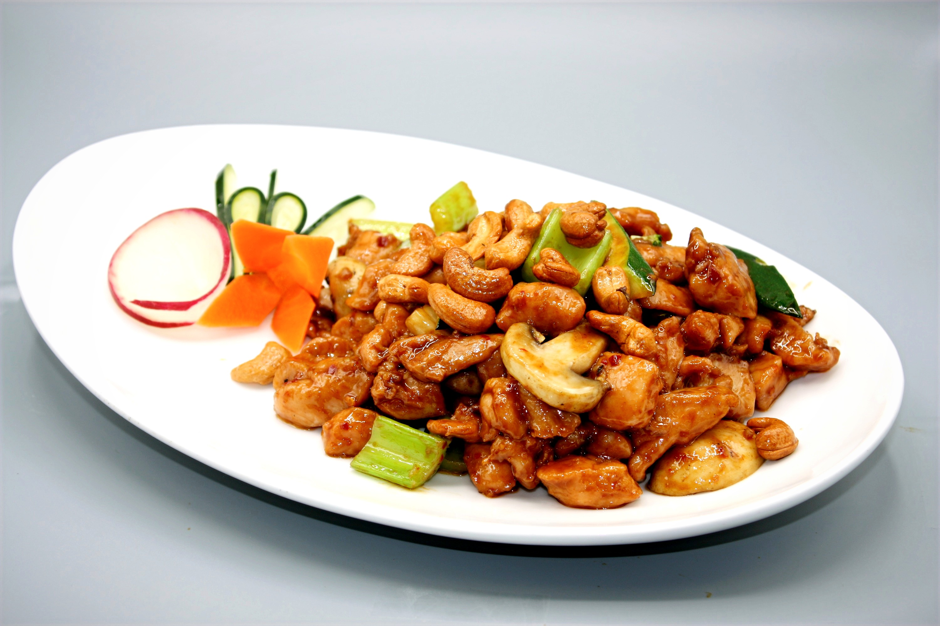 Order Cashew Shrimp food online from Chau's cafe store, Ashburn on bringmethat.com