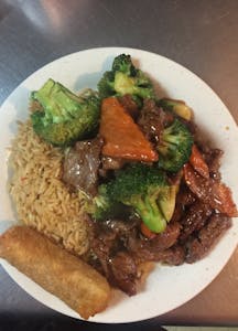 Order L6. Beef with Broccoli food online from Taste Of China store, Spring Hill on bringmethat.com
