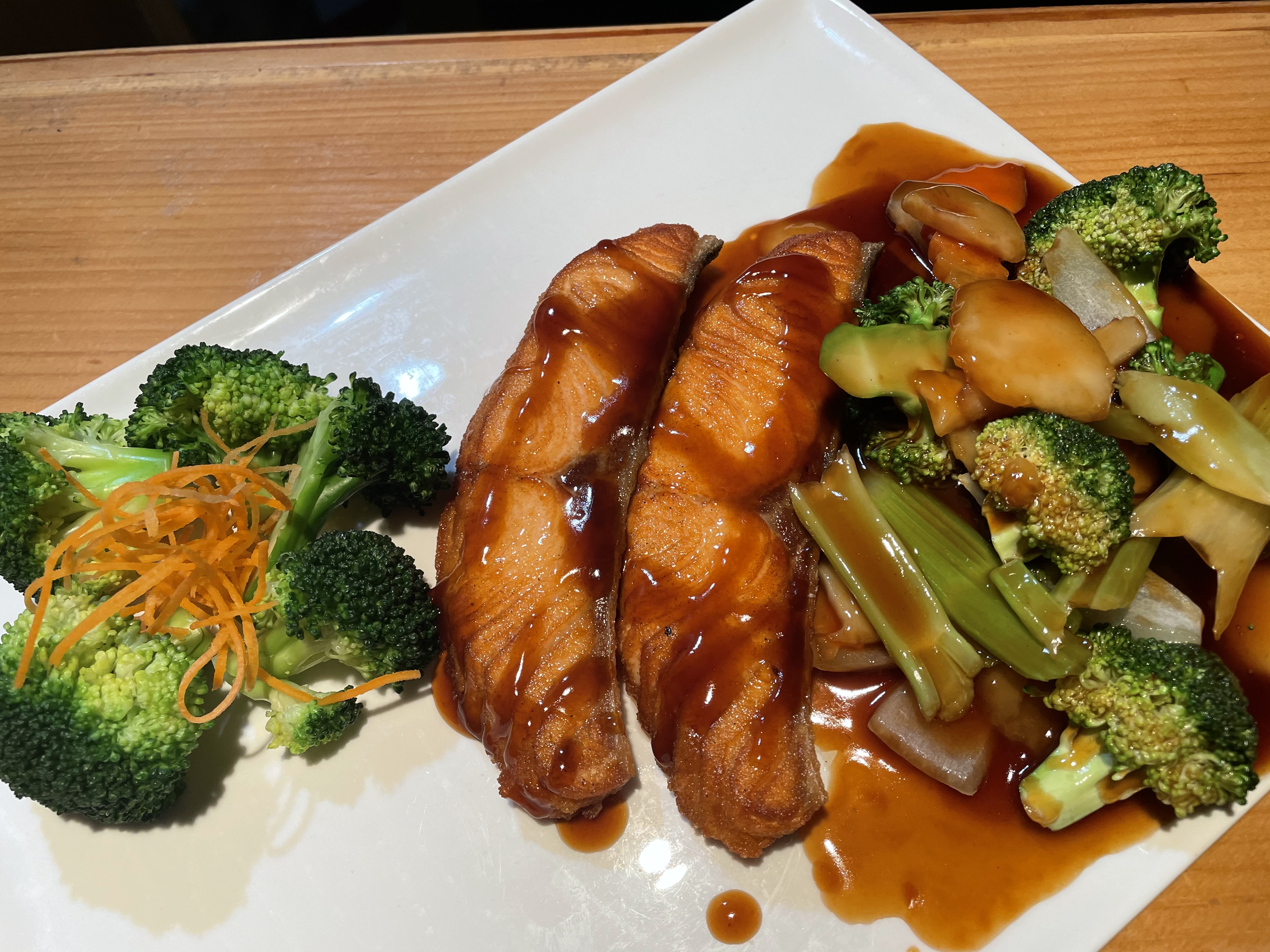Order Teriyaki Salmon  food online from Mei Ting Asian Fusion Restaurant store, Warrington on bringmethat.com