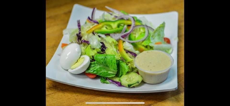 Order Garden Salad - Salad food online from Fontana Pizza & Grill store, Exton on bringmethat.com